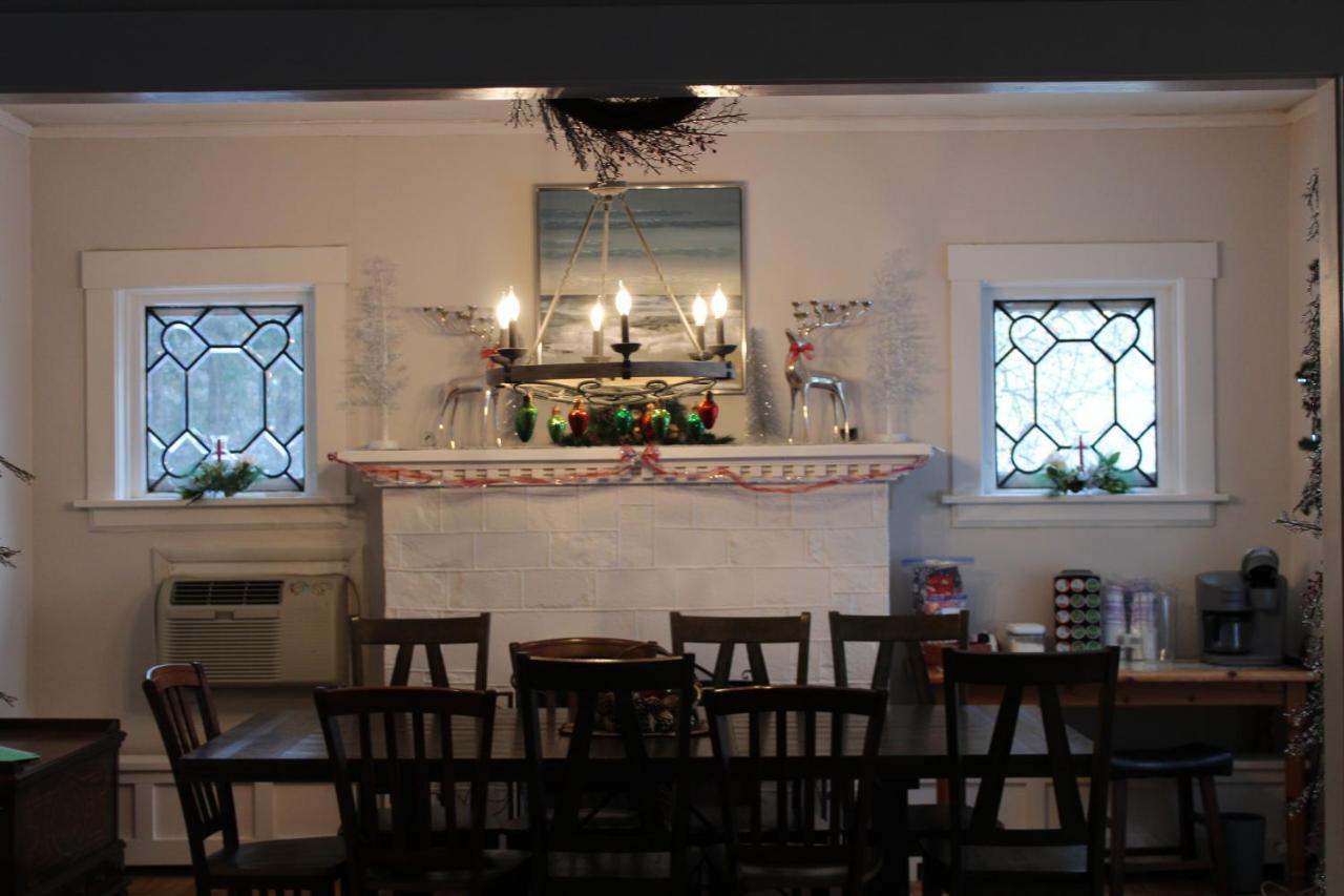 The Hillside B&B. Home W/ Breakfast Service! Wisconsin Dells Exteriér fotografie